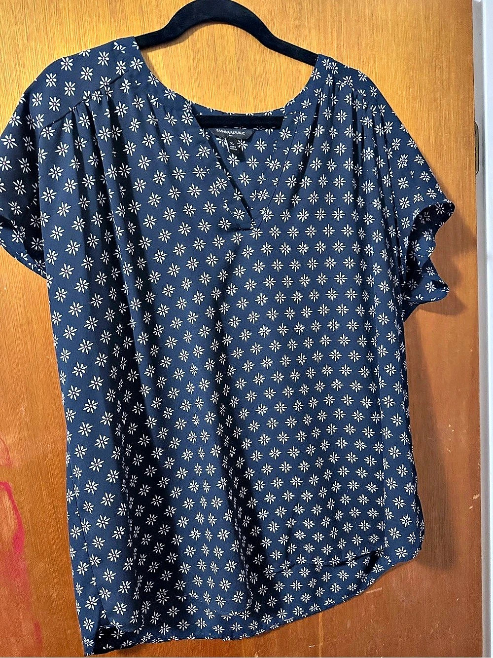 Banana Republic Floral Short Sleeve Blouse Blue & White XL